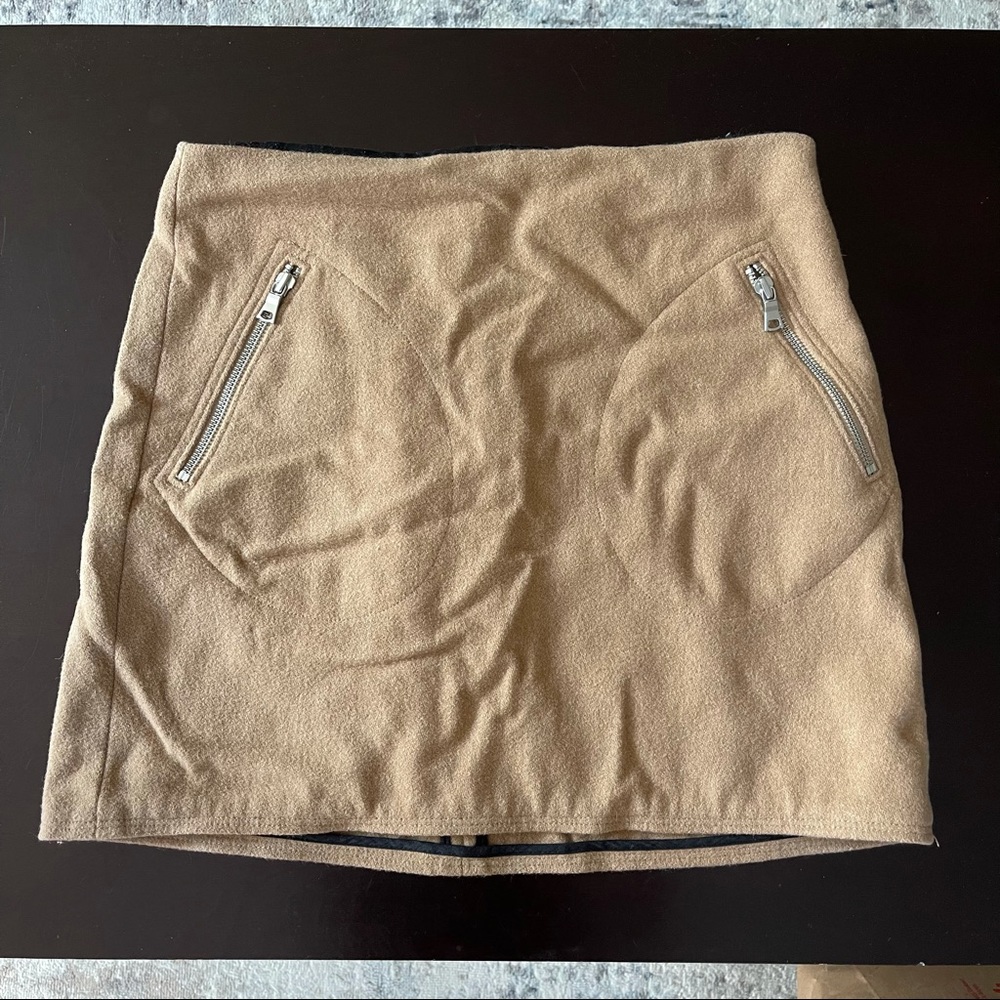 Fall Basic Sweater Skirt with Pocket Detail